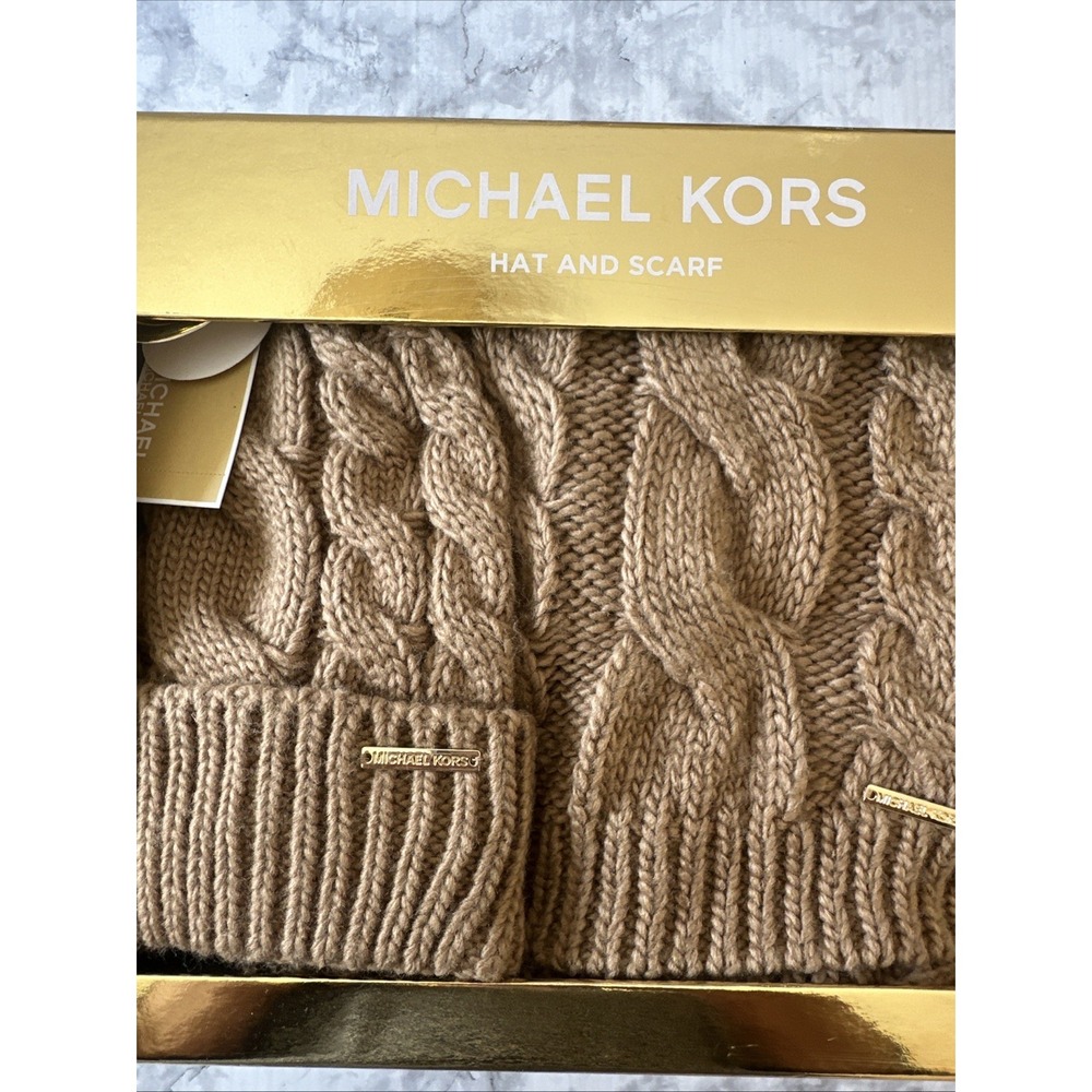 MICHAEL KORS 2 Piece Set Cable Knit Brown Scarf & Hat NEW WITH TAGS